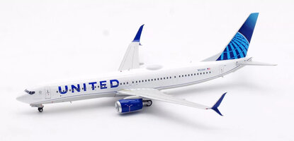 Boeing 737-900ER United Airlines